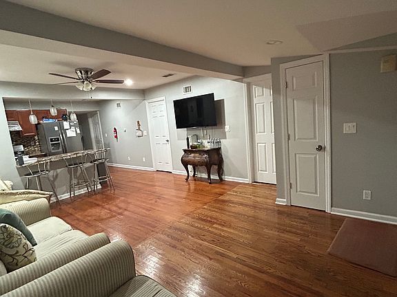 4th image of 59 Allentown Rd