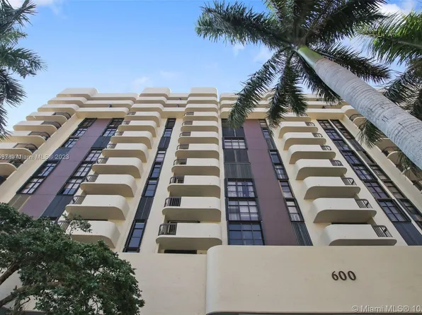 600 Biltmore Way APT 306, Coral Gables, FL 33134