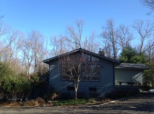 7506 Woods Way, Swiftwater, PA 18370