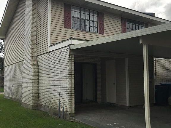 2nd image of 315 Bell Downs Dr