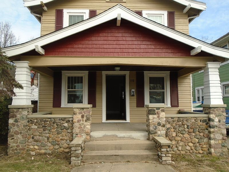 1st image of 112 Elvin Ave