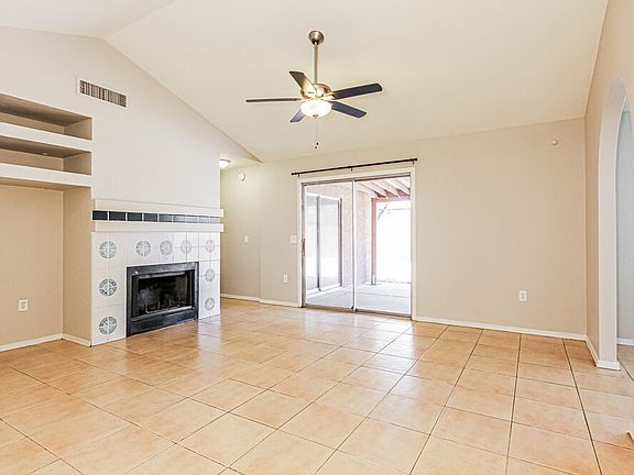 5th image of 7848 W Fleetwood Ln