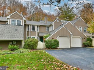 336 Rowantree Cir, Yardley, PA 19067