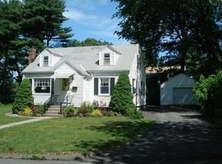 24 Washington Ave, South Hadley, MA 01075