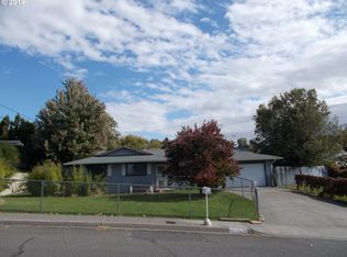 1412 SW 23rd St, Pendleton, OR 97801
