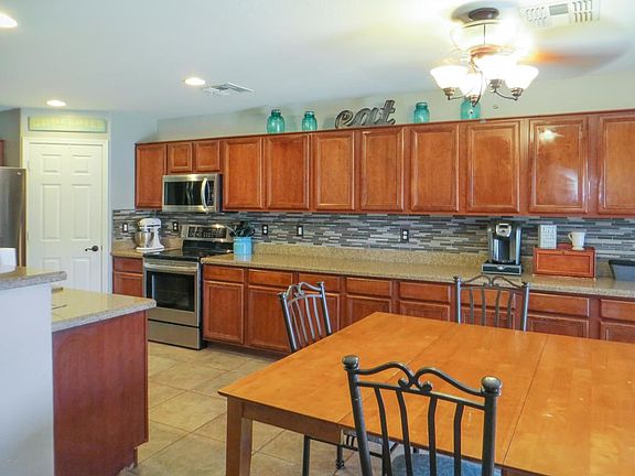 Spacious kitchen