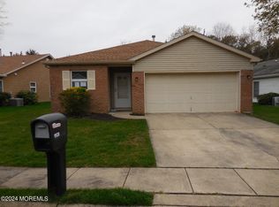 1928 Cherryvale Ct, Toms River, NJ 08755