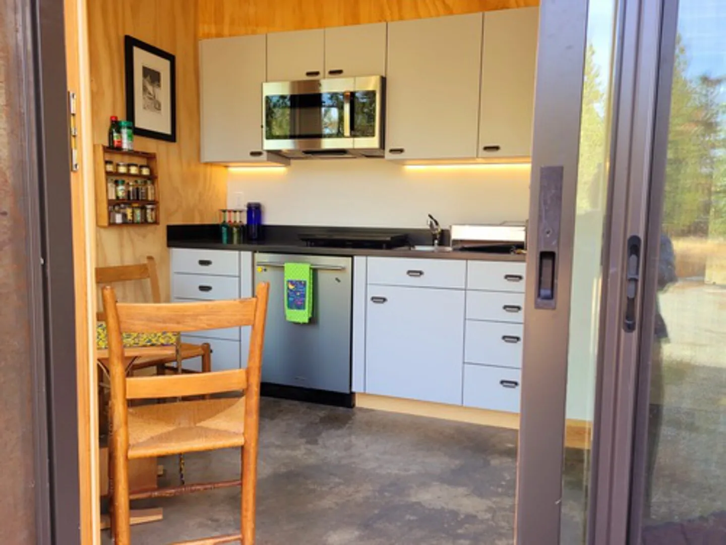 Pine Ridge Studio — Photo 3