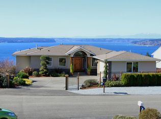 6114 Panorama Dr NE, Tacoma, WA 98422