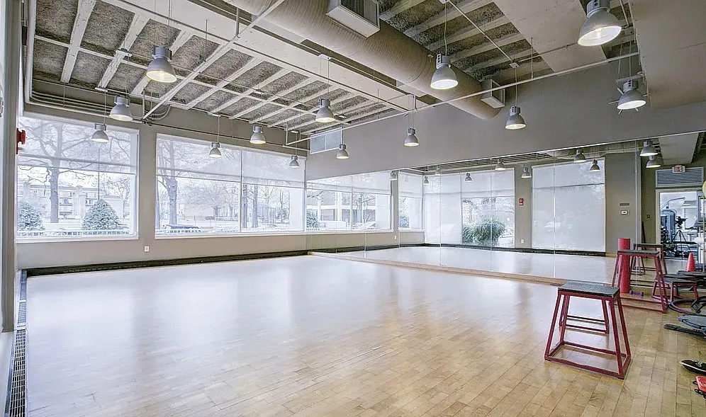 Studio, 517 sqft, $1,795 — Photo 4