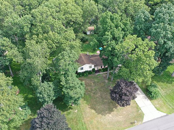 3rd image of 25455 Dana Dr