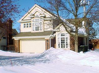 2040 N Evergreen Ave #16, Arlington Heights, IL 60004