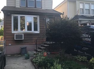 7818 64th Ln, Ridgewood, NY 11385