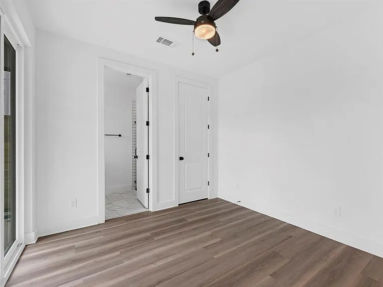 5904 Val Verde St — Photo 16