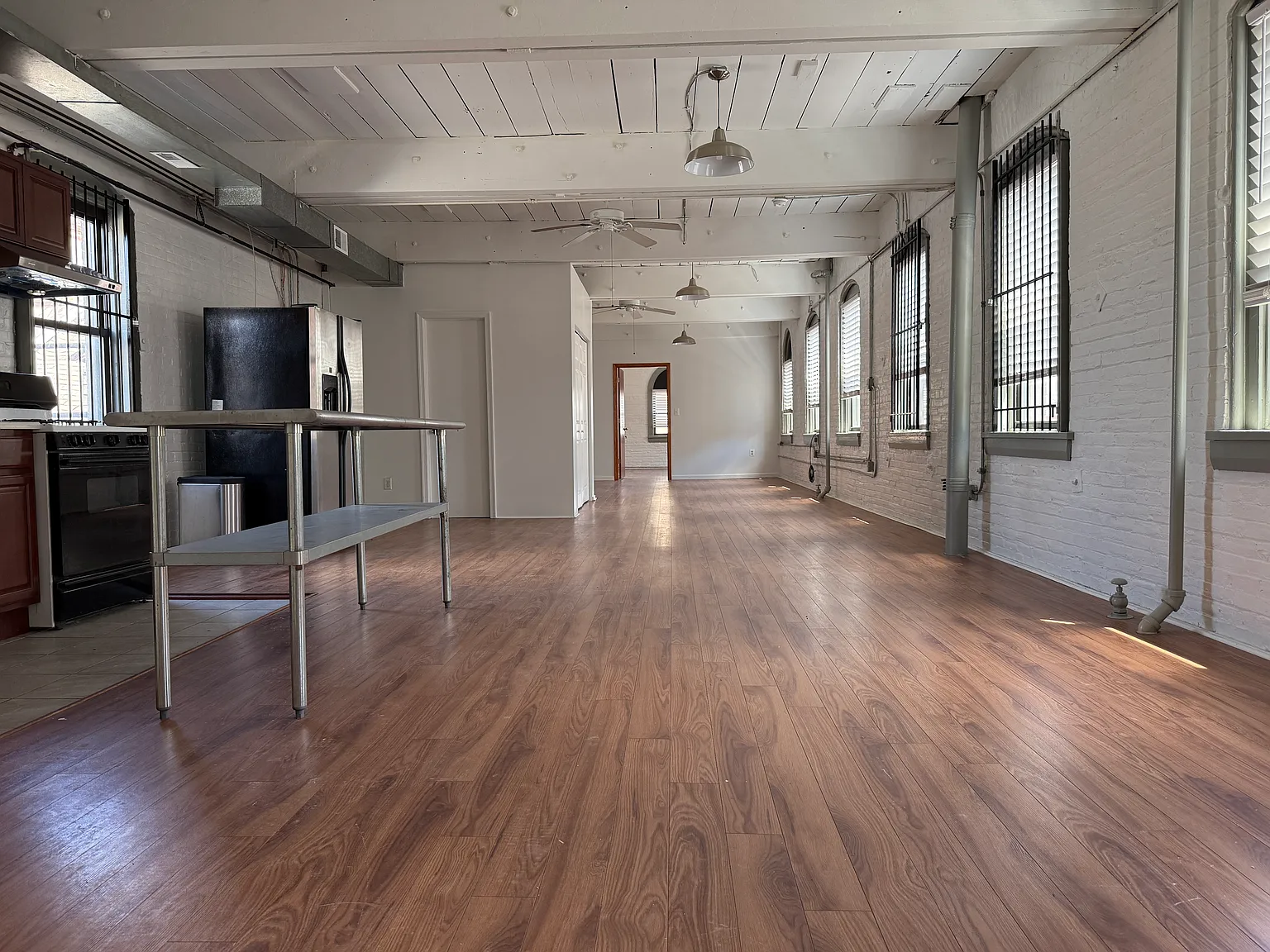1 bed, $1,900 — Photo 2
