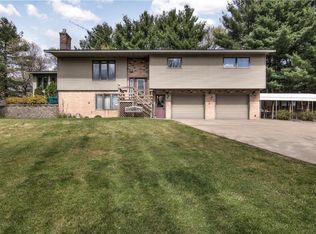 W7360 Langdell Rd, Mondovi, WI 54755