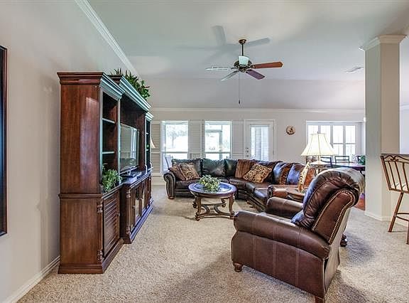 5th image of 9616 Pepperwood Trl