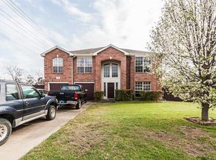 300 Tranquility Ln, Cedar Hill, TX 75104