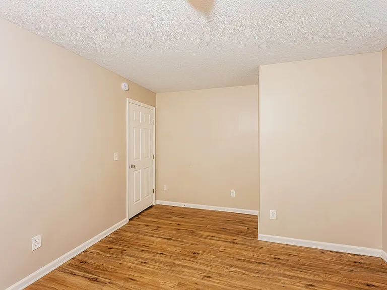 5505 Leighaven Way — Photo 14