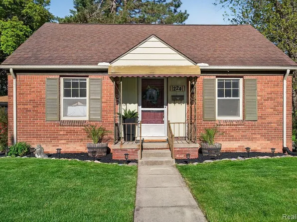 224 S Josephine Ave, Pontiac, MI 48341