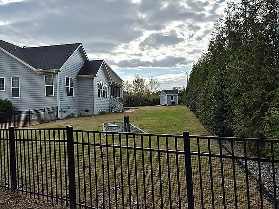 200 Misty Moonlight Dr — exterior photo