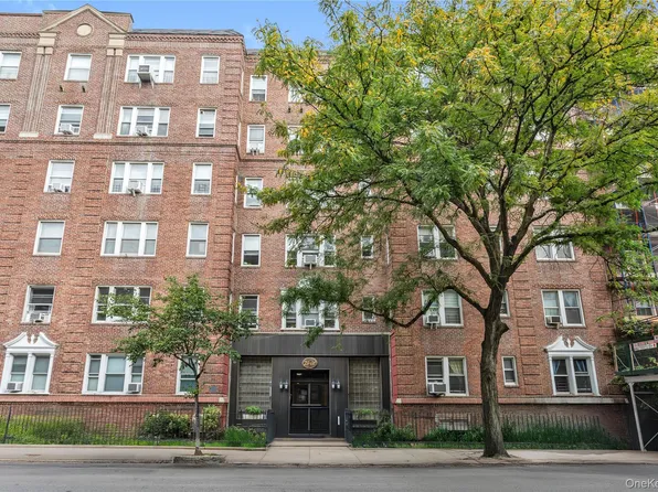 79-01 35th Avenue #2B, Jackson Heights, NY 11372
