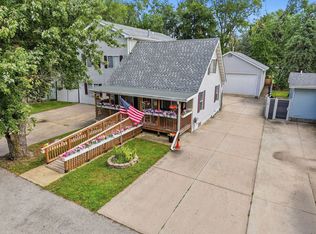 416 Algonquin St, Joliet, IL 60432