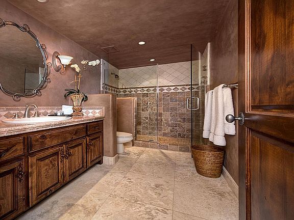 3rd image of 4701 E White Dr
