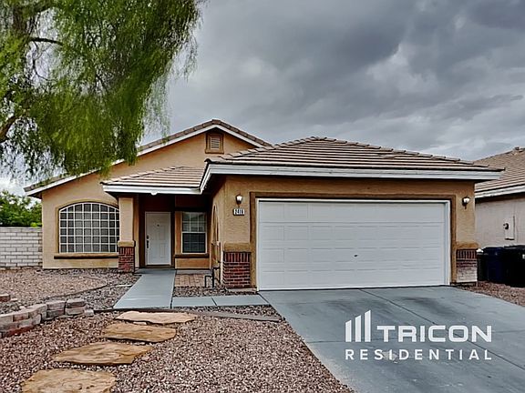 2nd image of 2416 Sunset Hills Ct