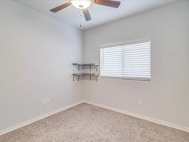 8010 Calma St — Photo 29