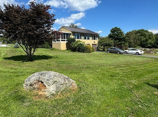 1 Chase Ln, South Hero, VT 05486