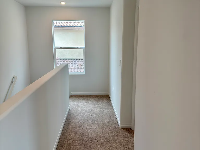 1261 Galaxy Way — Photo 31