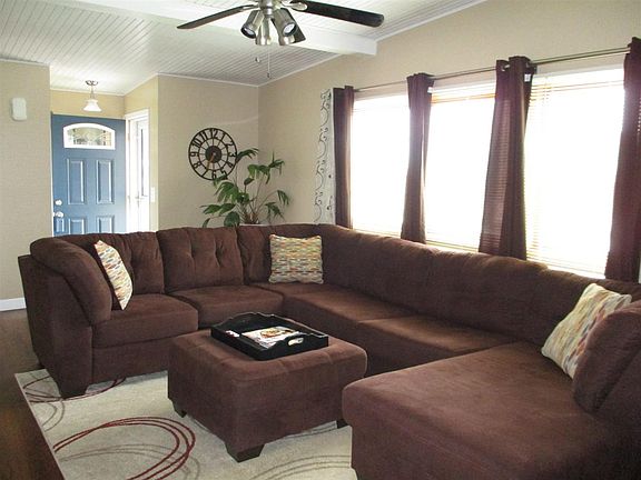 2nd image of 3425 Arella Ln