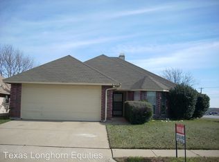 6300 S Chesterfield Dr, Fort Worth, TX 76179