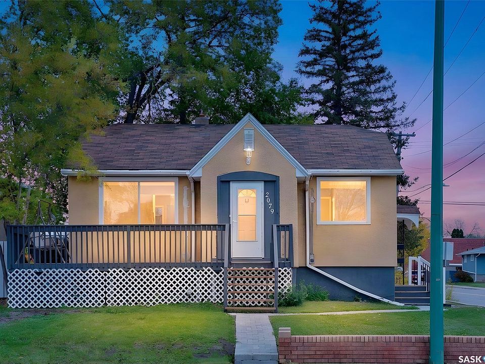 1st image of 2079 Pasqua Street
