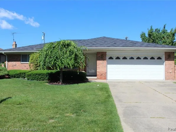 2207 N Gulley Rd, Dearborn Heights, MI 48127