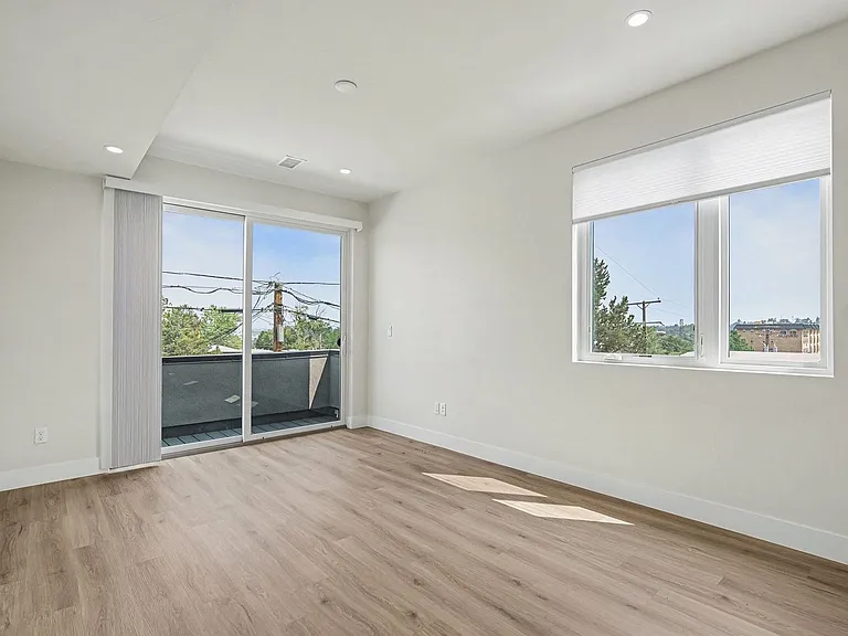 1370 Lowell Blvd — Photo 13