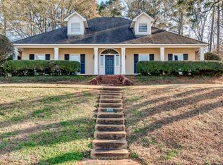 2231 Sheffield Dr, Jackson, MS 39211