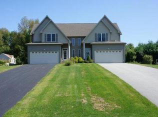 17A Misty Meadow Ln, Oxford, MA 01540