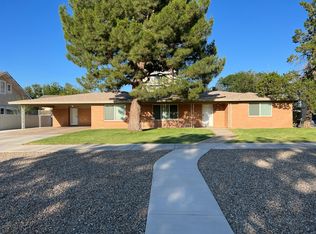 409 1/2 N Lea Ave, Roswell, NM 88201