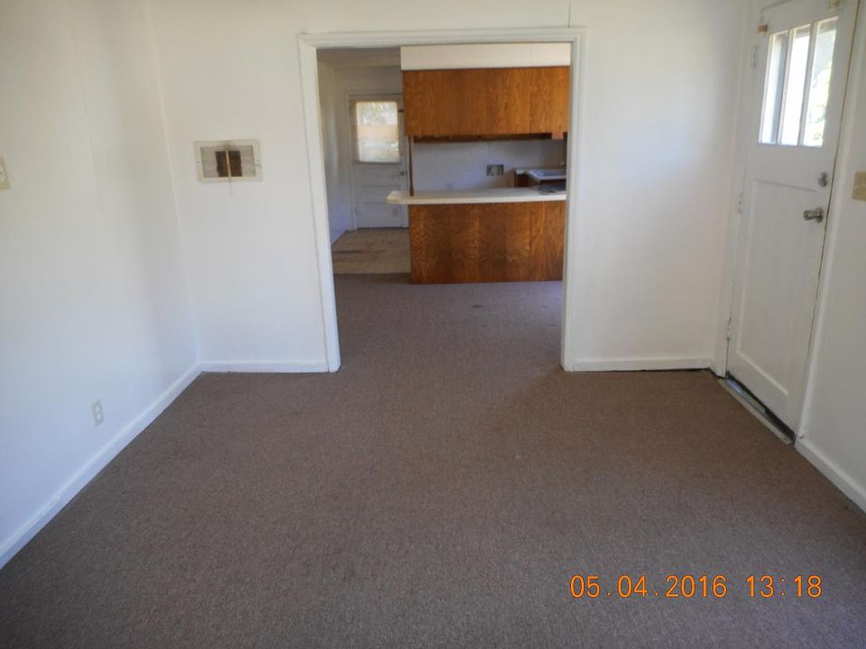 2nd image of 3425 Fulton St