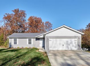 260 Gardenia Dr, Troy, MO 63379