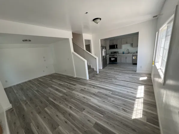 1400 Alcatraz Ave #1, Berkeley, CA 94702