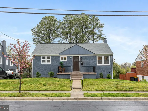 2014 Van Buren St, Hyattsville, MD 20782