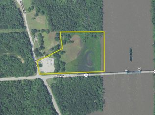 104 N Florence Rd, Pittsfield, IL 62363