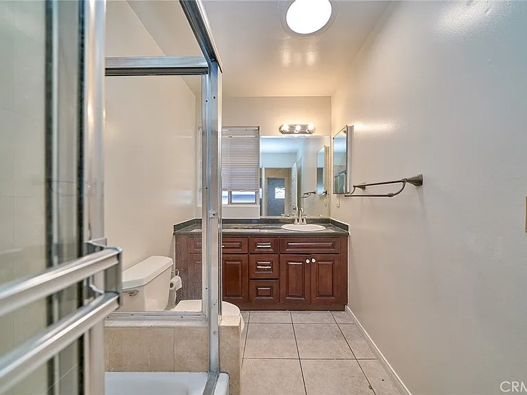 27916 Alvarez Dr — Photo 27