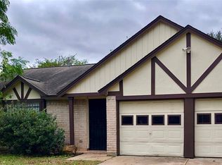 4135 Stonehenge Trl, Houston, TX 77066