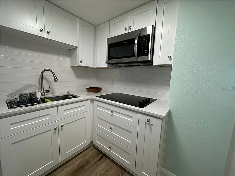 880 Mandalay Ave #S404 — Photo 16