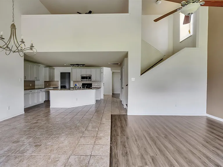 9203 Haverford Cove Ct — Photo 12