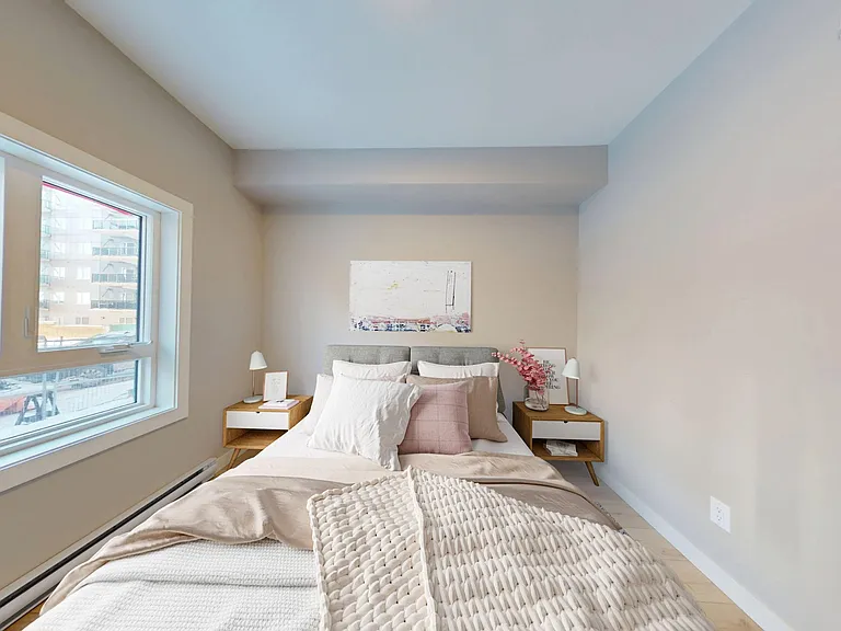 580 Ballantrae Dr — Photo 8